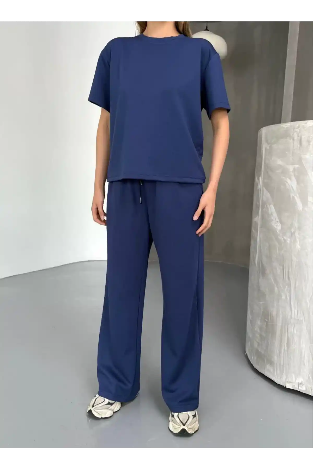 Osy Modal Yumuşak Dokulu Kumaş Kısa Kollu Bluz Rahat Pantalon ikili Takım- Lacivert