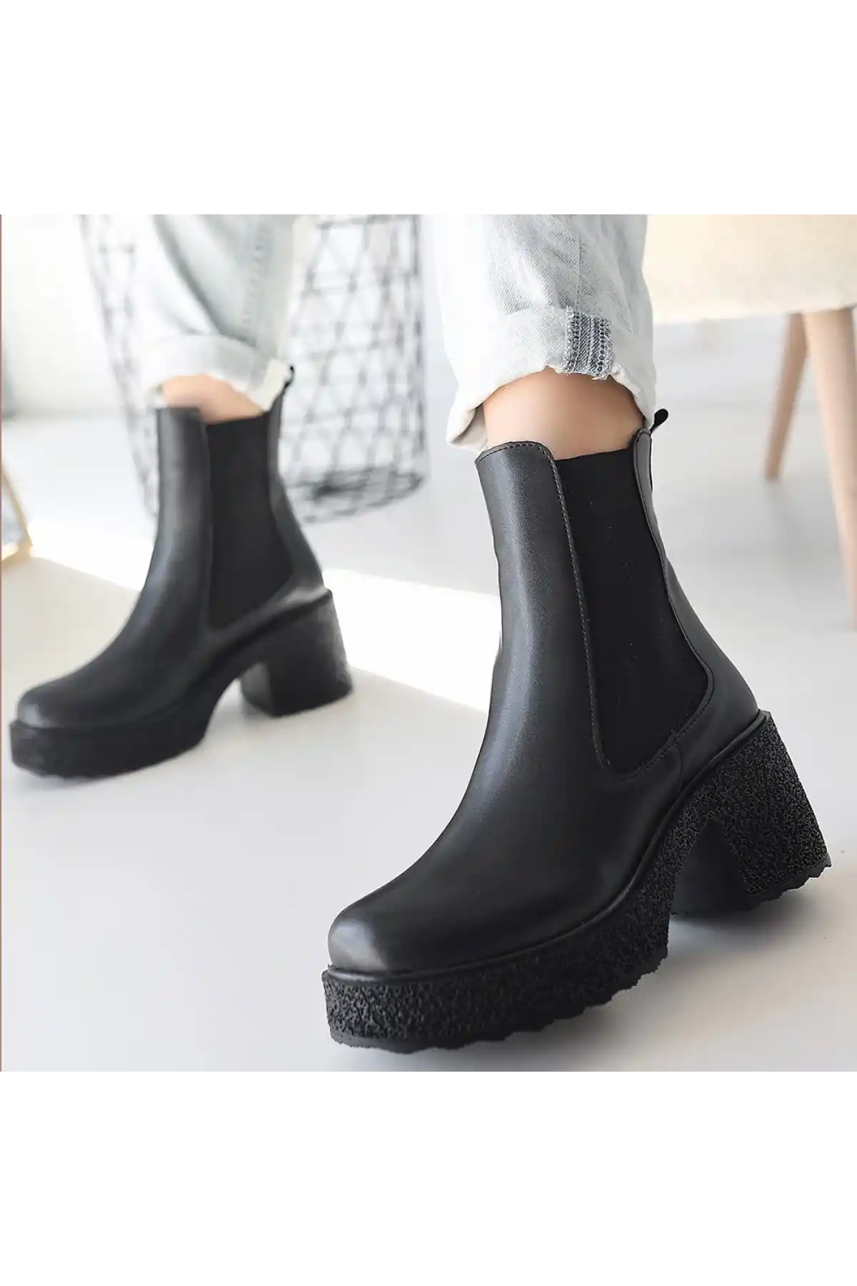 Paigo Siyah Cilt Topuklu Bot - GC