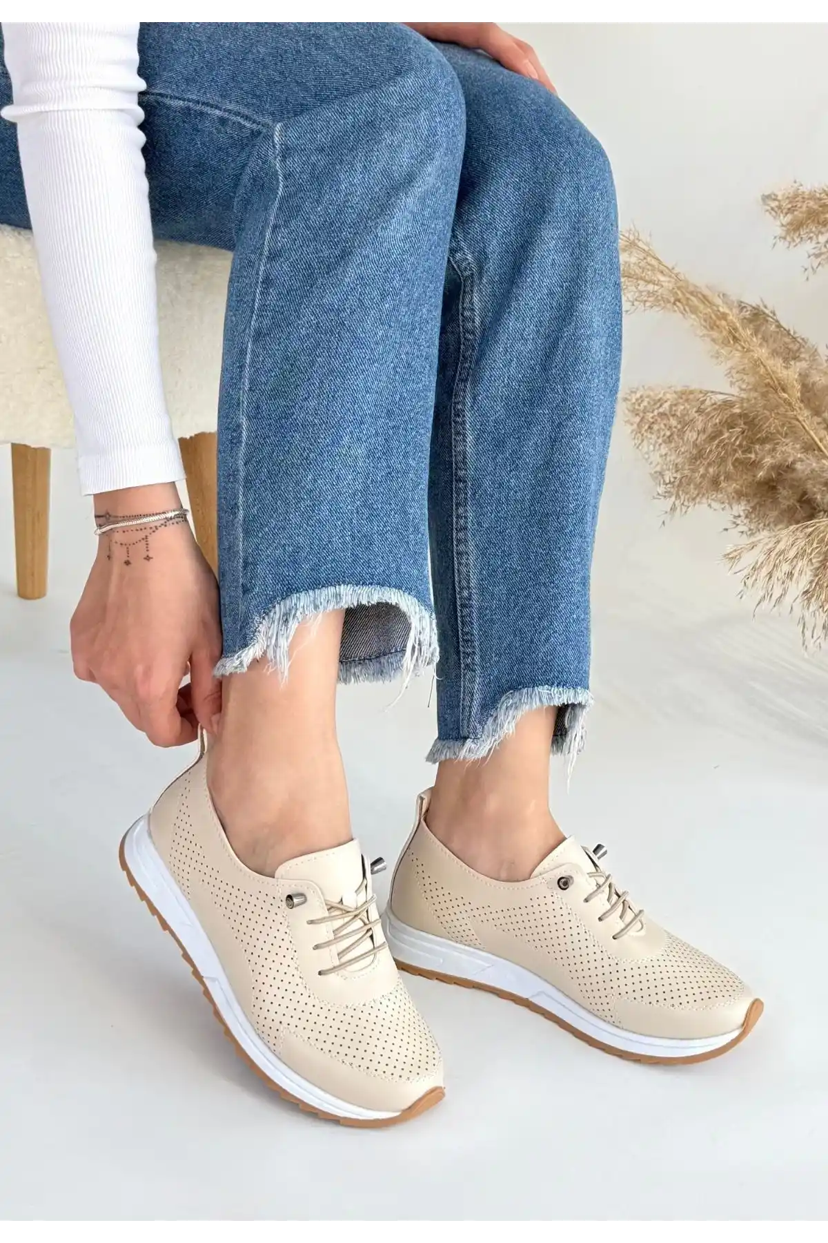 Tone Bej Cilt Bağcıklı Spor Ayakkabı - GC