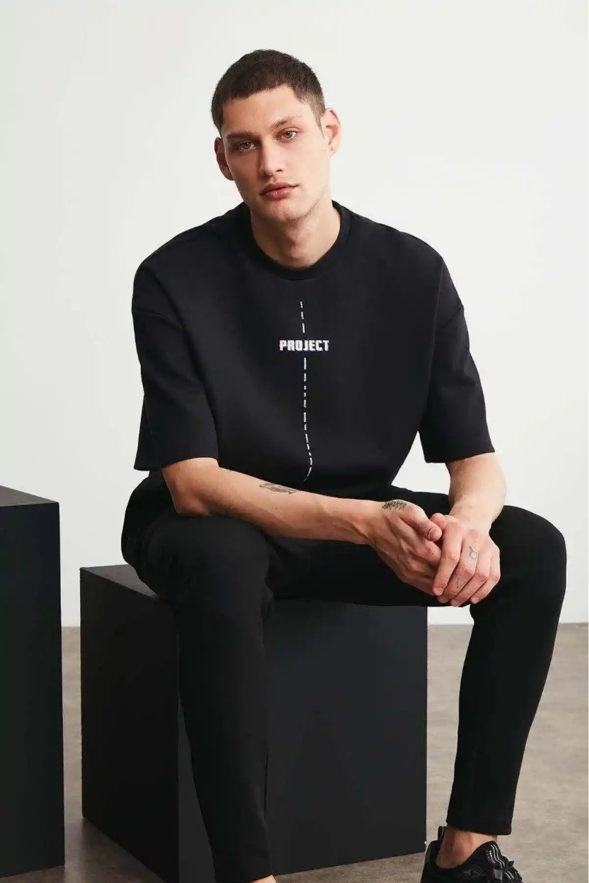 Unisex Baskılı Oversize Kısa kol  T-Shirt - Siyah