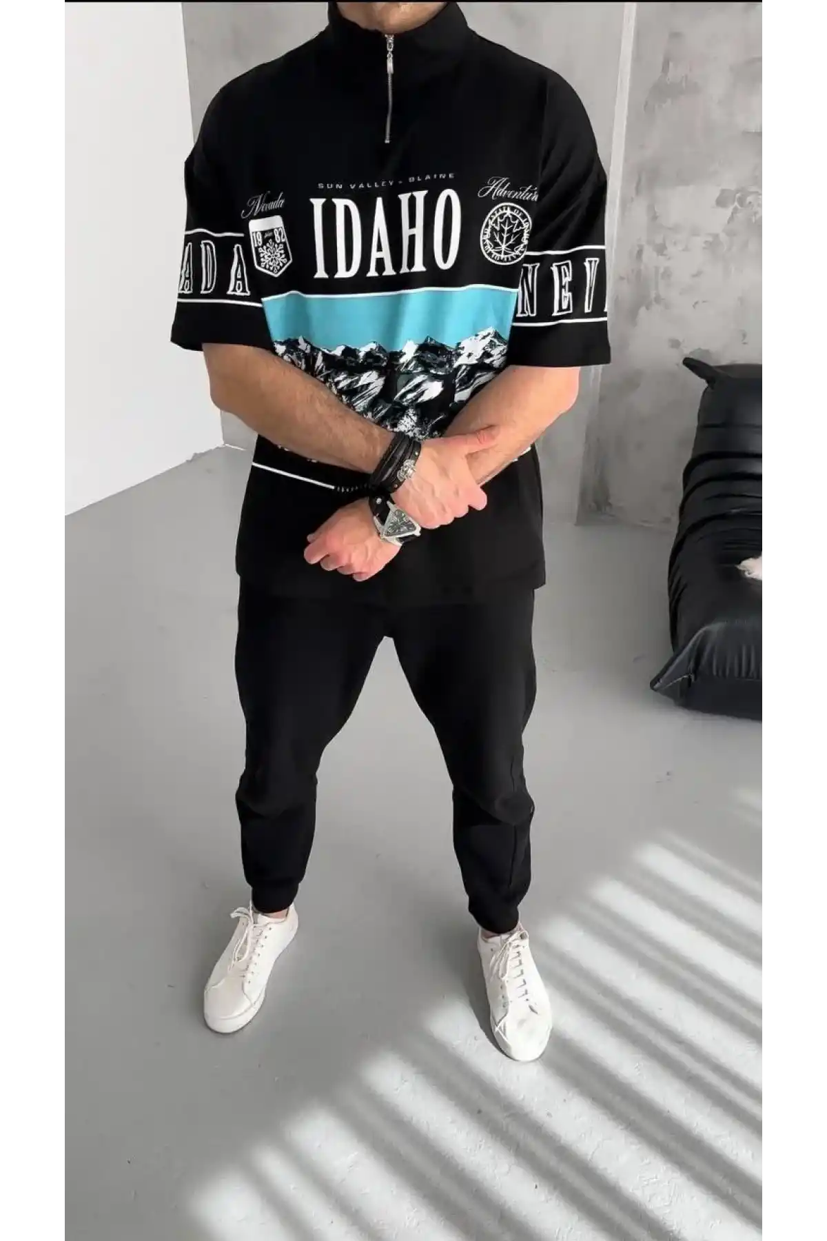 Unisex Baskılı Yarım Fermuarlı T-Shirt - Siyah