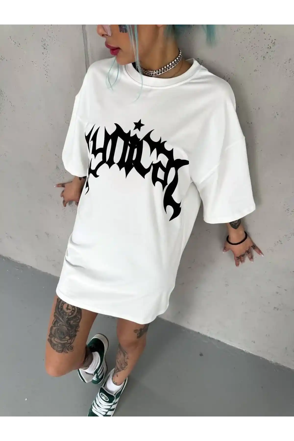 kadın Bisiklet Yaka Baskılı Oversize T-Shirt - Beyaz