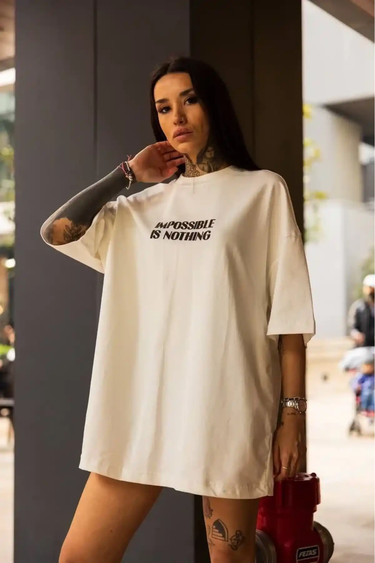 kadın Bisiklet Yaka Baskılı Oversize T-Shirt - Beyaz