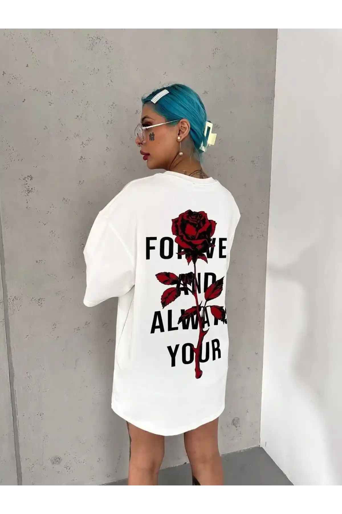 kadın Bisiklet Yaka Baskılı Oversize T-Shirt - Beyaz