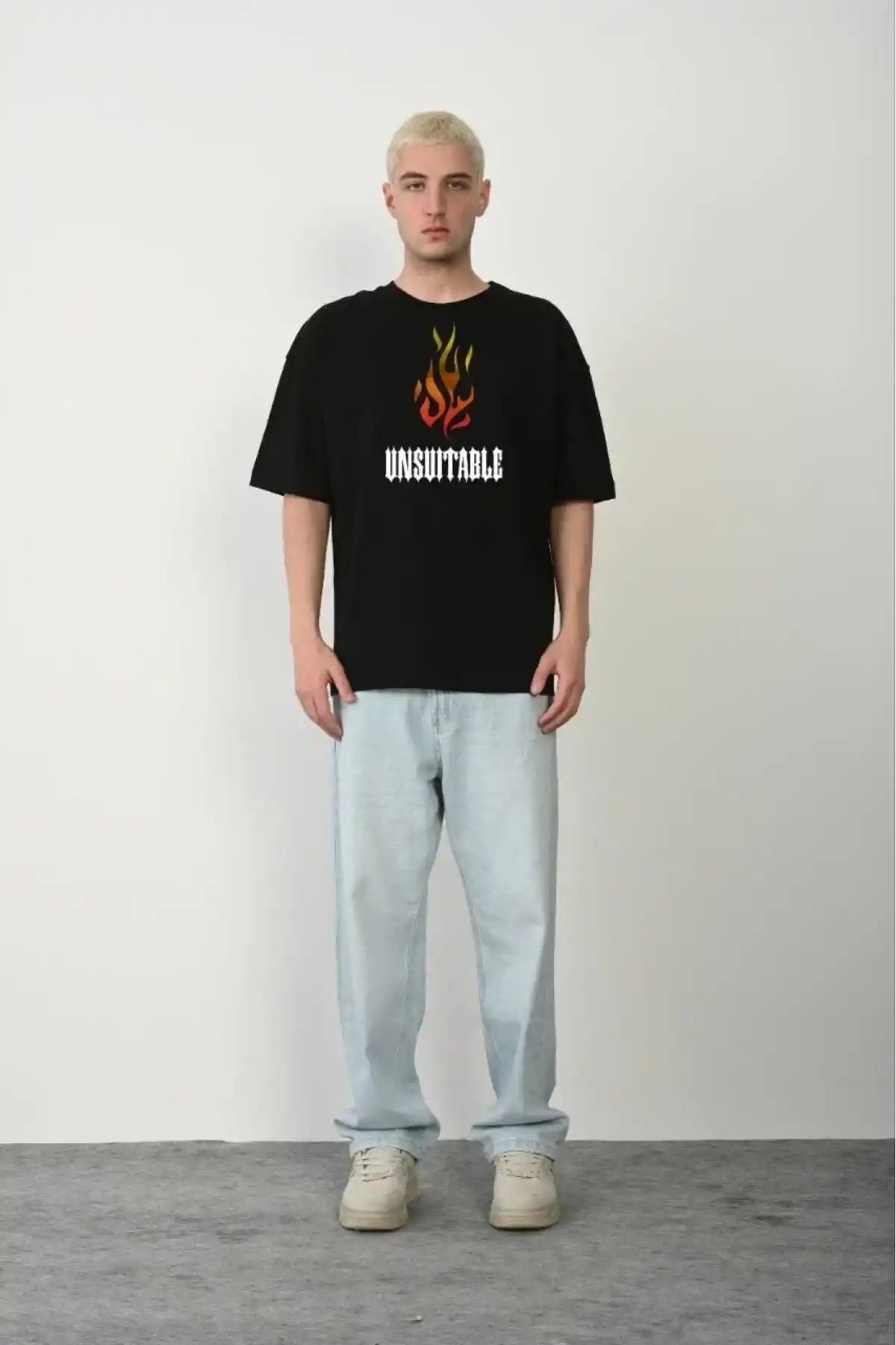 Unisex Bisiklet Yaka Baskılı Oversize T-Shirt - Siyah