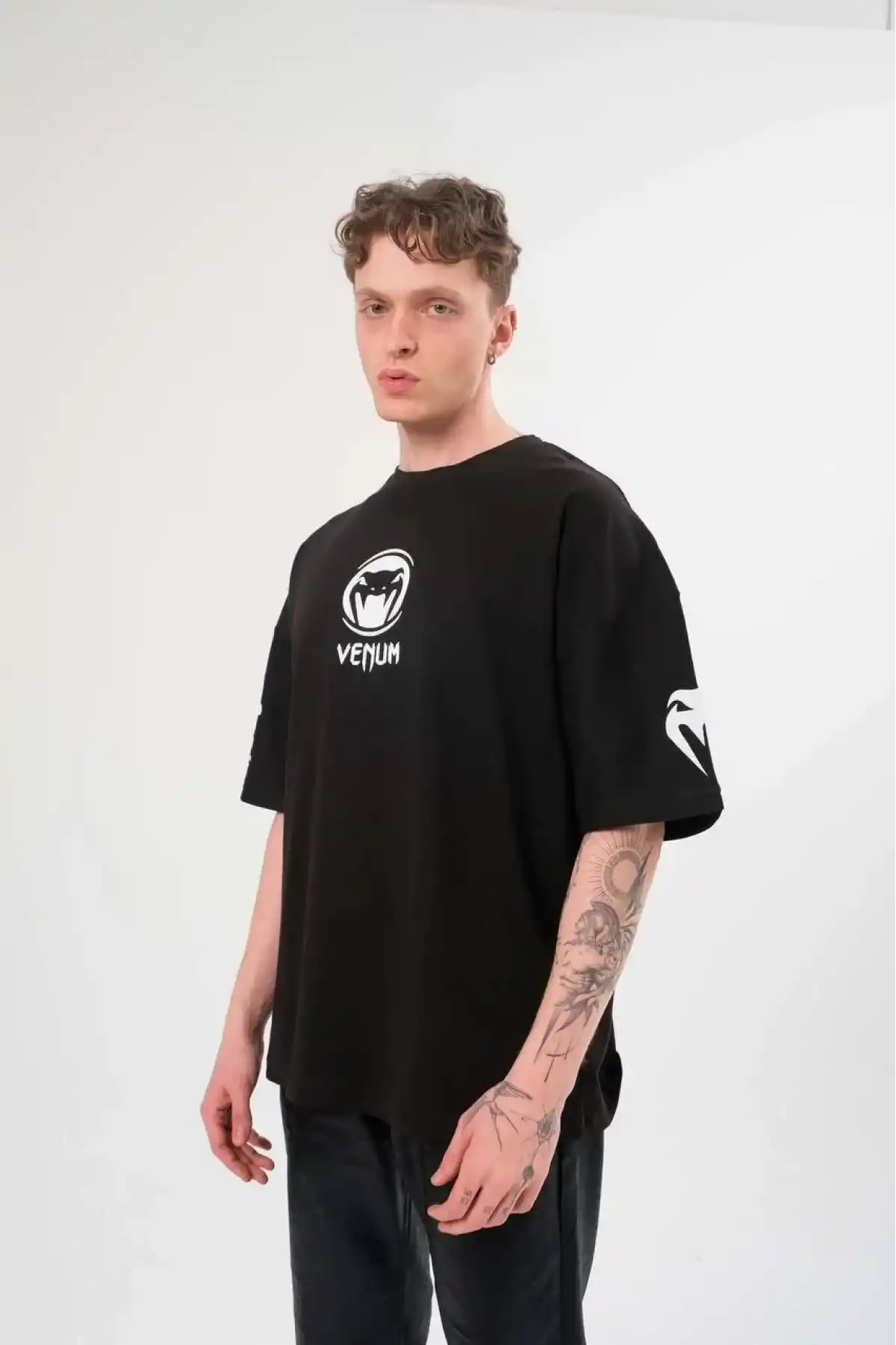 Unisex Bisiklet Yaka Baskılı Oversize T-Shirt - Siyah