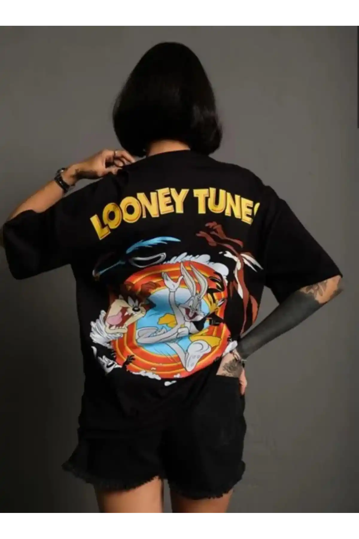 kadın Bisiklet Yaka Baskılı Oversize T-Shirt - Siyah