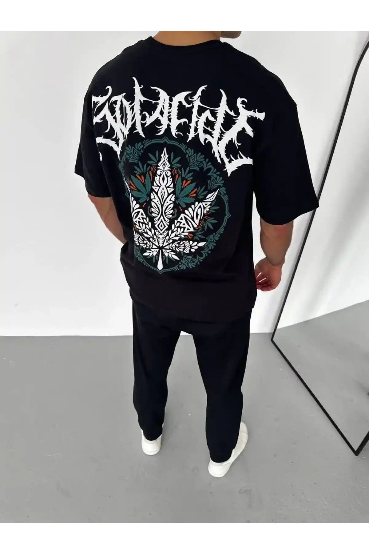 Unisex Bisiklet Yaka Baskılı Oversize T-Shirt - Siyah