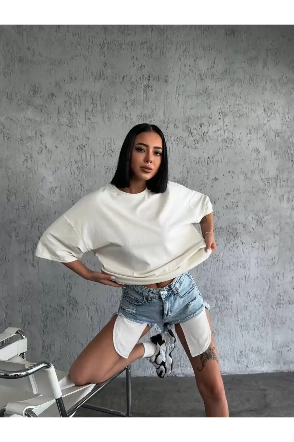 Unisex Düz Biskilet Yaka Oversize T-shirt - Beyaz