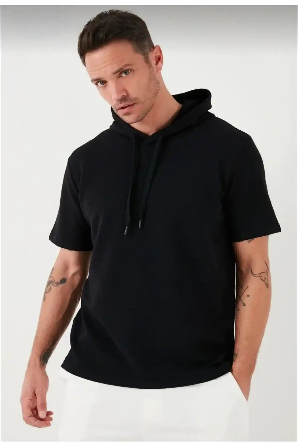 Erkek  Kapşonlu Kısa Kol Düz Oversize T-shirt - Siyah