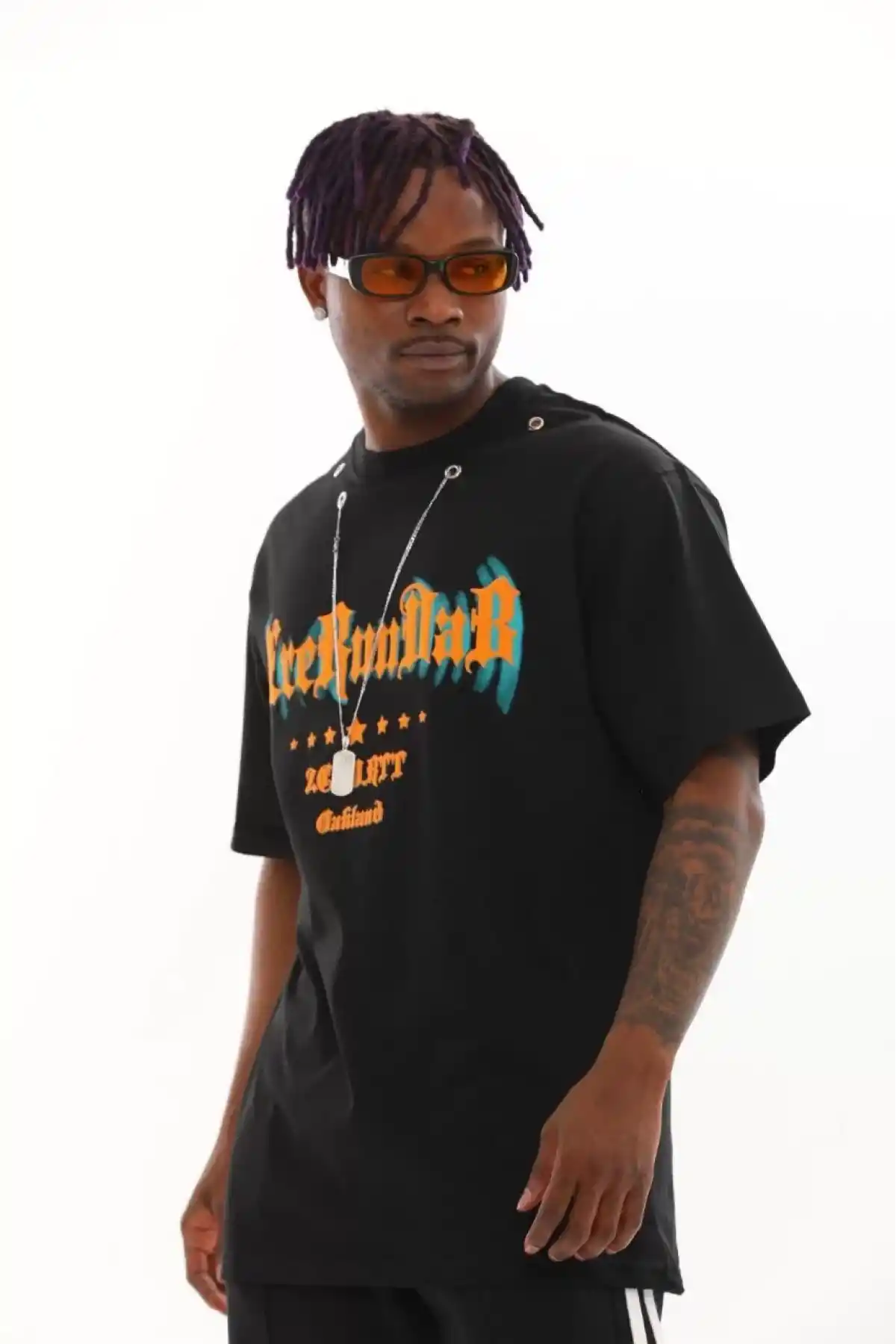 Unisex Oversize Kolye Dahil T-Shirt - Siyah