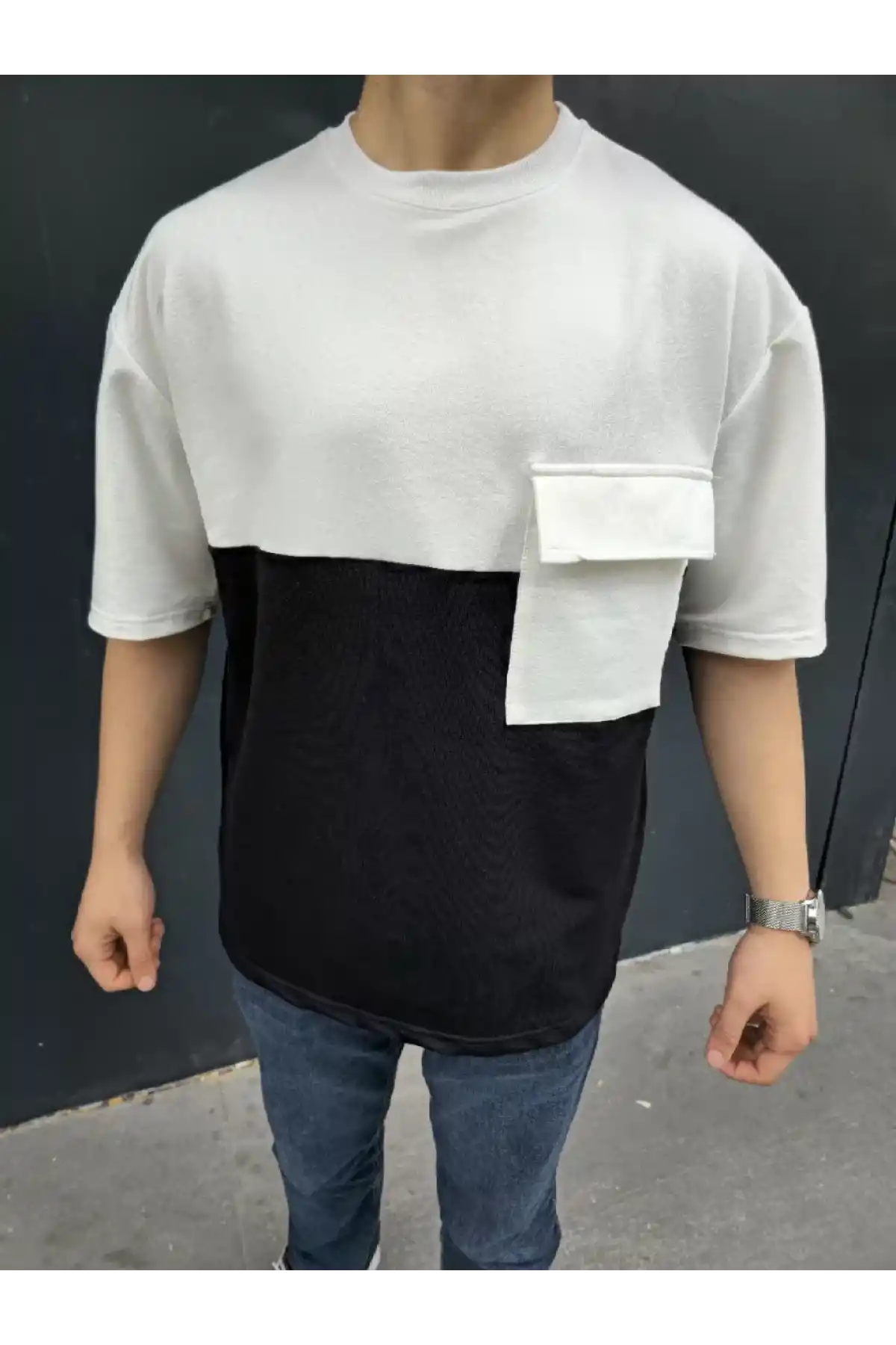 Unisex Torba Cep Detaylı Parçalı T-Shirt - Siyah