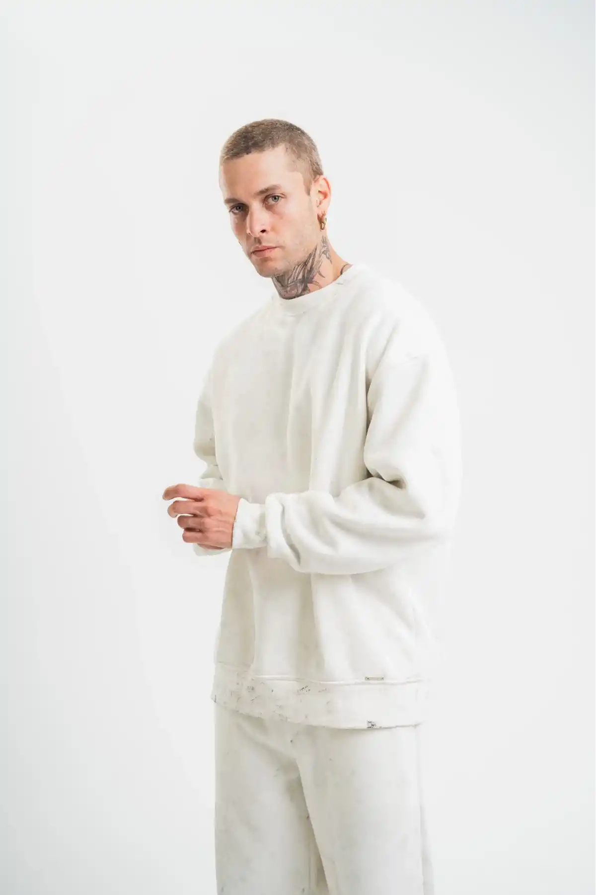 ERKEK Uzun Kol Bisiklet Yaka Yıkamalı SweatShirt - Beyaz