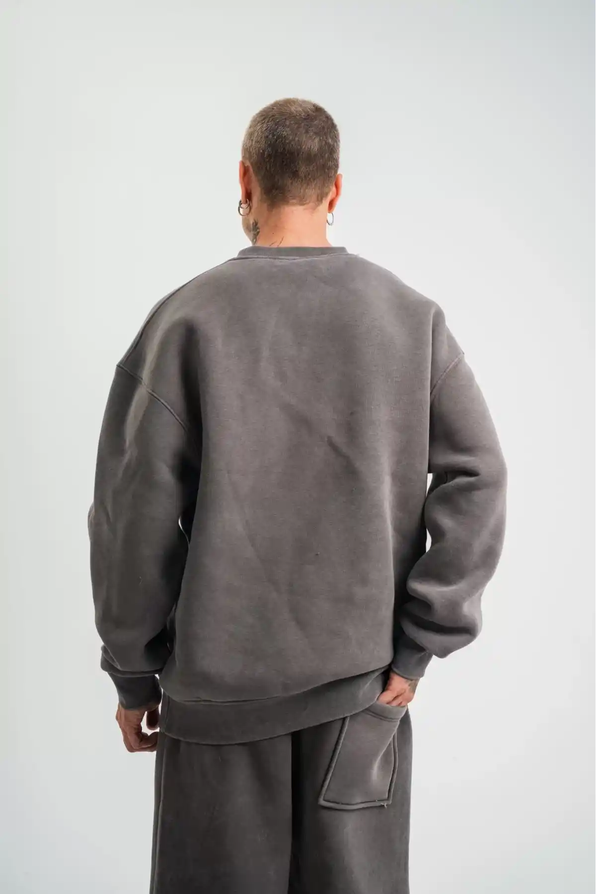 Unisex Uzun Kol Bisiklet Yaka Yıkamalı SweatShirt - Füme