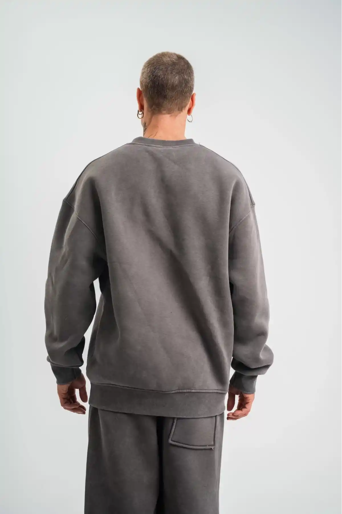 Unisex Uzun Kol Bisiklet Yaka Yıkamalı SweatShirt - Füme