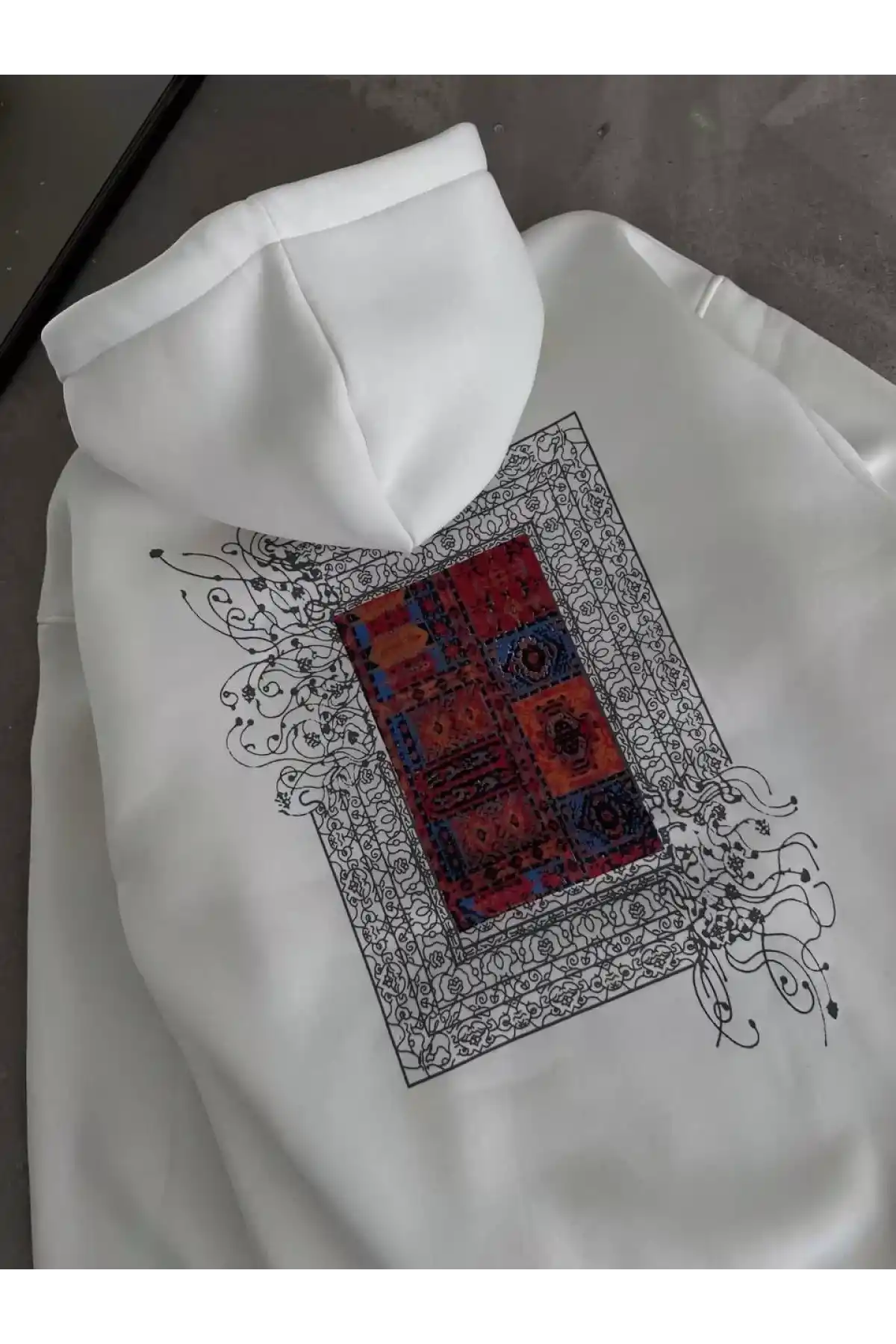 Uzun Kol Kapüşonlu Ön Ve Arka Baskılı SweatShirt - Beyaz