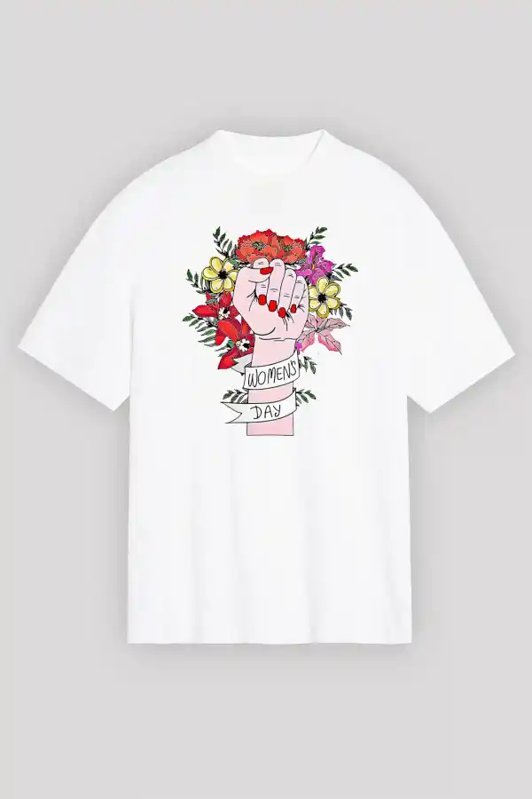 8 Mart Dünya Kadınlar Günü Baskılı Oversize Bisiklet Yaka T-shirt - Beyaz
