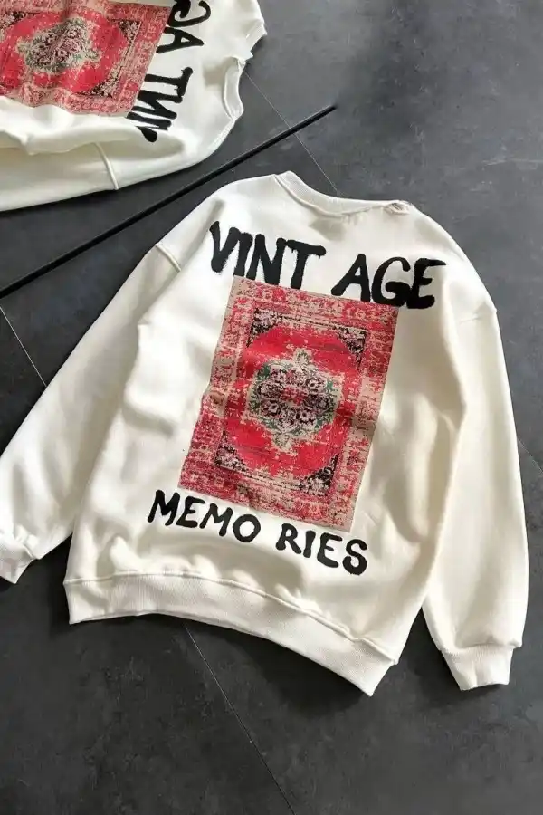 Kadın Bisiklet Yaka 3 İplik Baskılı Oversize SweatShirt - Beyaz