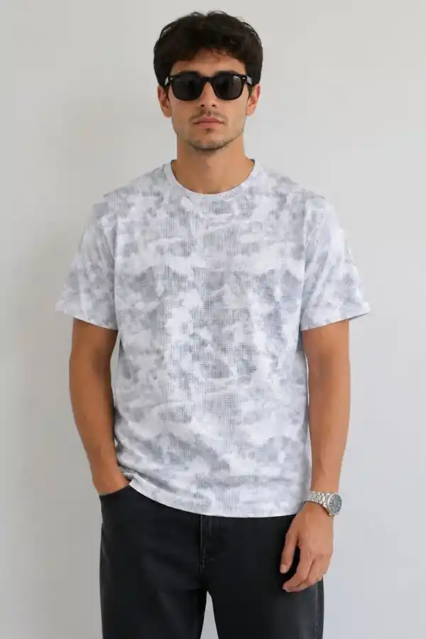Erkek Batik Desenli Tişört Bisiklet Yaka Kısa Kol Regular Fit T-shirt - Gri