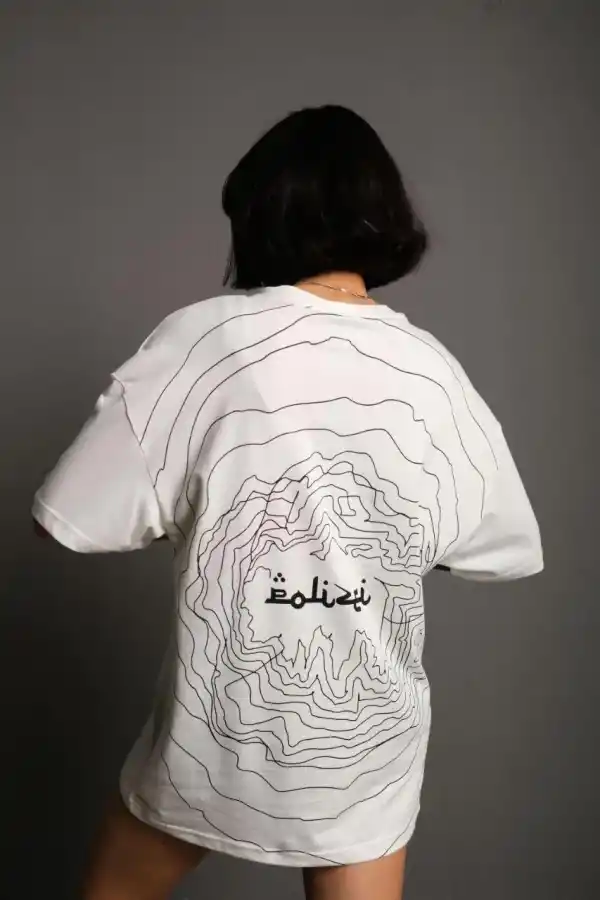 Kadın Bisiklet Yakalı Sırt Baskılı  Kısa kol Oversize T-Shirt - Beyaz