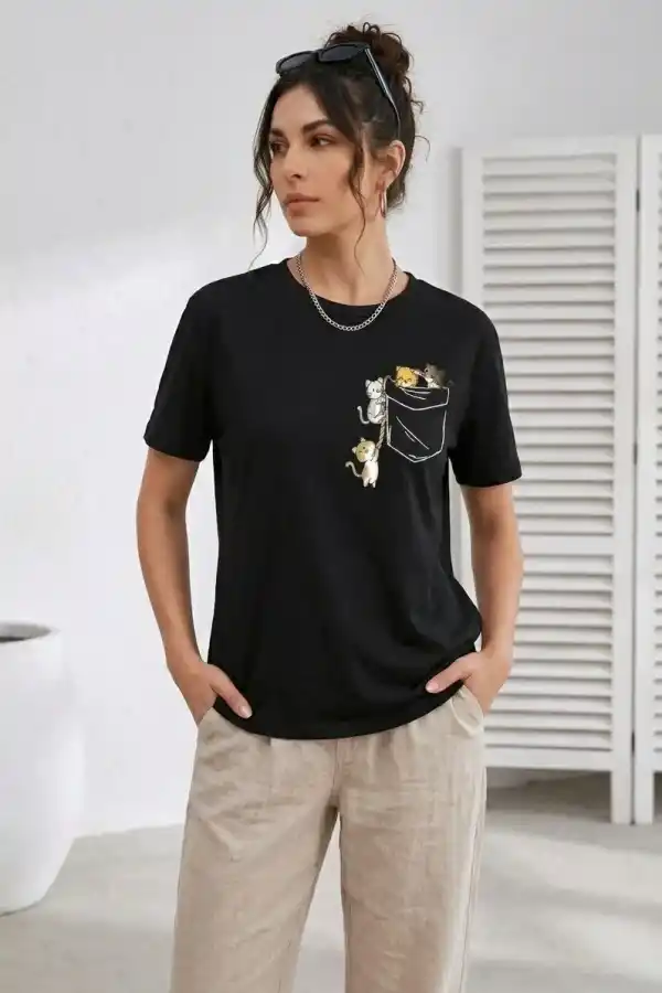 Kadın Sevimli Kedi Cep Baskılı Tişört Kısa Kol Yazlık T-Shirt - Siyah