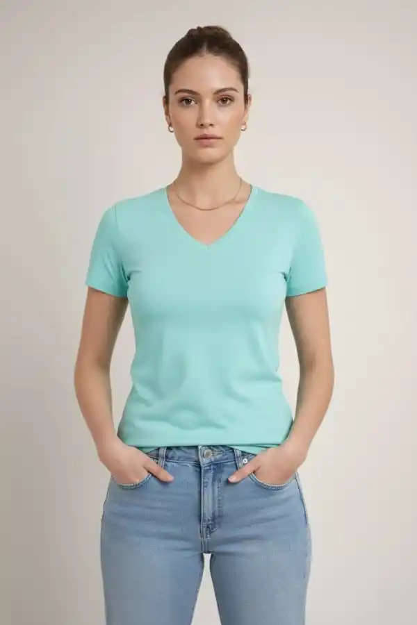 Kadın T-Shirt V Yaka Slim Fit Likralı Tişört Yazlık Basic Body - Turkuvaz