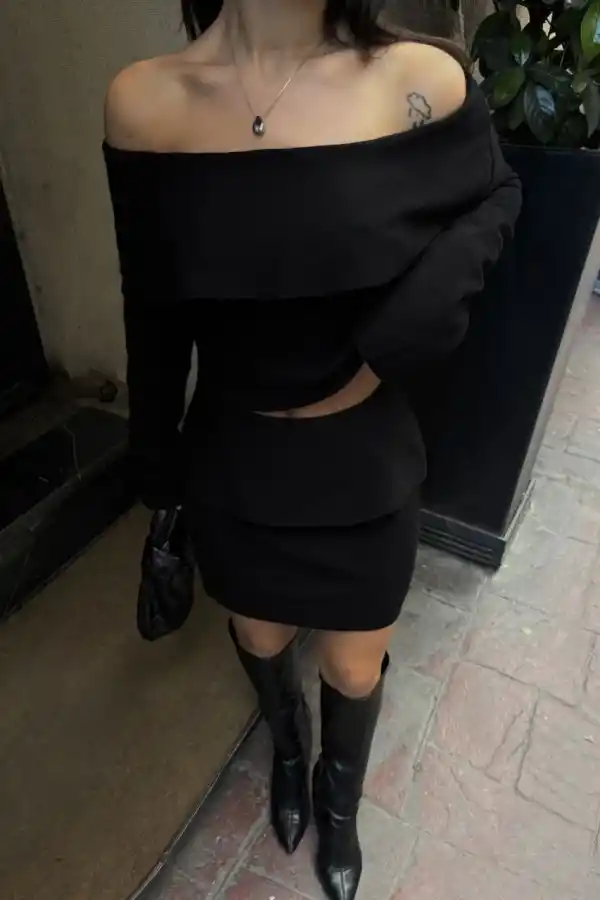Kadın Straplez , Madonna , Carmen Yaka Croplu Mini Etekli ikili Alt-Üst Takım Triko - Siyah