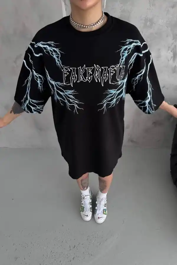 Kadın Bisiklet Yaka Yıldırım Baskılı  Kısa kol Oversize T-Shirt - Siyah