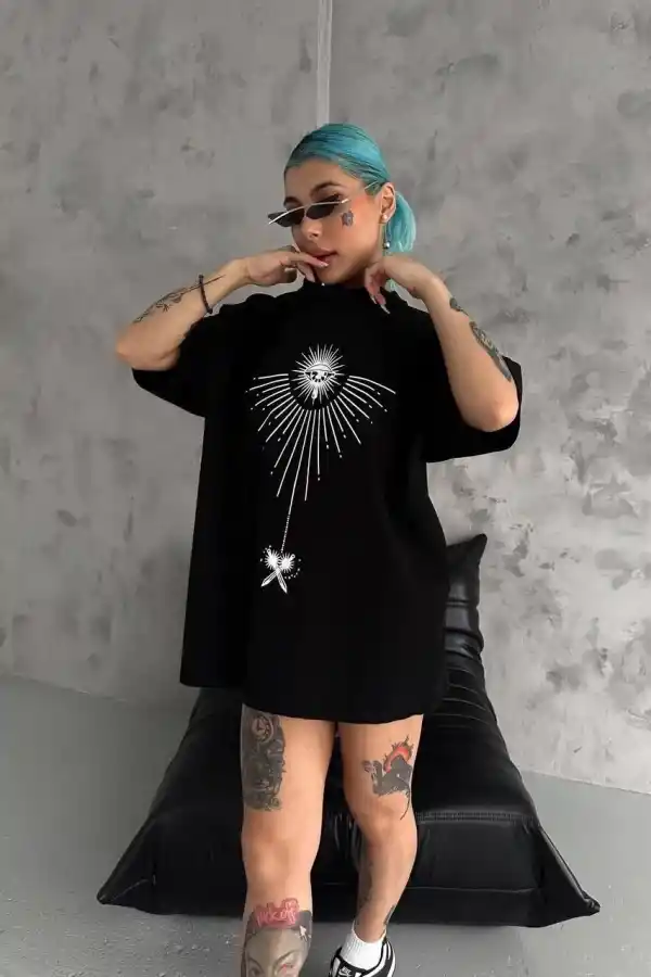 kadın Bisiklet Yaka Baskılı Oversize  Kısa kol T-Shirt - Siyah