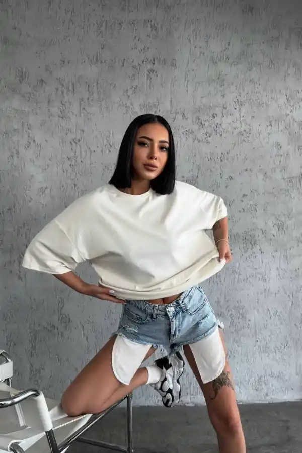 Kadın Düz T-Shirt Kısa Kol Bisiklet Yaka Oversize Rahat Kalıp Günlük Tişört - Beyaz