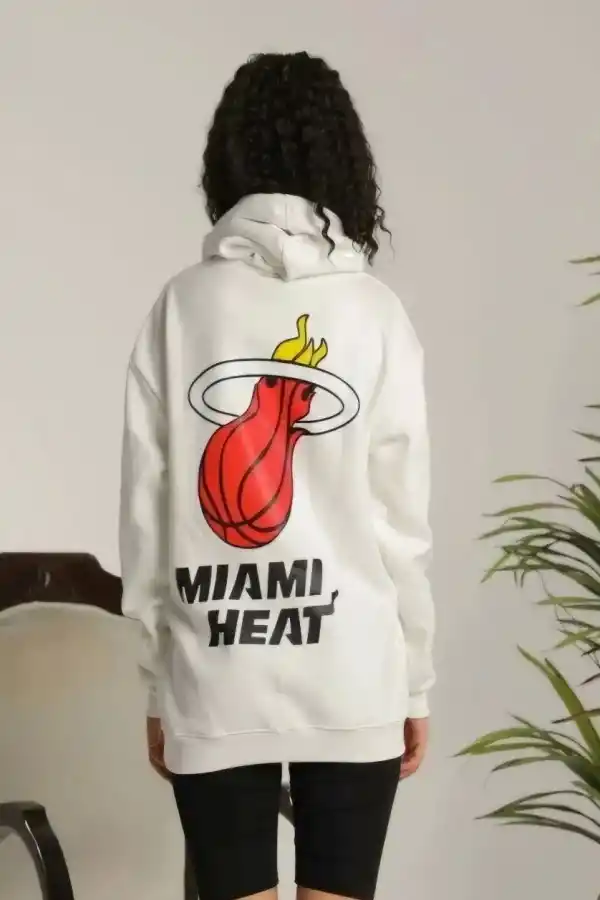 Kadın Oversize Kapüşonlu Cepli Baskılı 3 İplik Pamuklu Hoodie Sweatshirt - Beyaz
