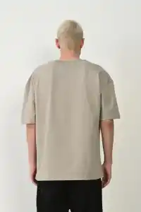 Erkek Baskılı T-Shirt Kısa Kol Bisiklet Yaka Rahat Kalıp Tişört - Boyalı Gri