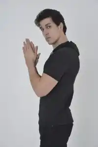 Kadın Kapüşonlu T-Shirt Kısa Kol Bisiklet Yaka Slimfit Tişört    - Siyah