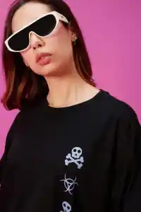 Kadın Kısa Kol Yazlık Tişört Bisiklet Yaka Baskılı Oversize T-Shirt - Siyah