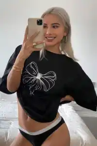 Kadın Fiyonk Baskılı T-Shirt Kısa Kol Bisiklet Yaka Oversize Tişört - Siyah