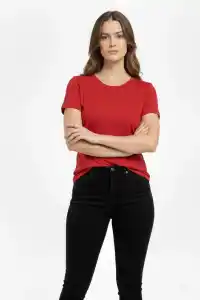 Kadın Bisiklet Yaka Slim Fit Likralı Tişört - Kırmızı