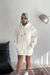 Kadın Kapüşonlu Kanguru Cepli 3 İplik Pamuklu Oversize Hoodie Sweatshirt - Beyaz