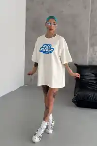 Kadın Kısa Kol Yazlık Tişört Bisiklet Yaka Baskılı Oversize T-Shirt - Beyaz