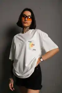 kadın Bisiklet Yaka Baskılı Oversize Kısa kol T-Shirt - Beyaz