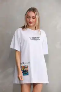 kadın Bisiklet Yaka Baskılı Oversize T-Shirt - Beyaz