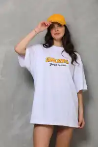 kadın Bisiklet Yaka Baskılı Oversize T-Shirt - Beyaz
