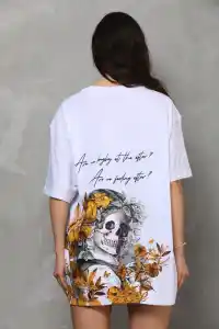Kadın Kısa Kol Yazlık Tişört Bisiklet Yaka Baskılı Oversize T-Shirt - Beyaz