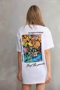kadın Bisiklet Yaka Baskılı Oversize T-Shirt - Beyaz
