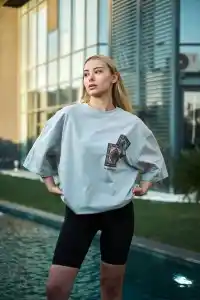 kadın Bisiklet Yaka Baskılı Kısa kol Oversize T-Shirt - Boyalı Gri