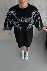Kadın Bisiklet Yaka Yıldırım Baskılı  Kısa kol Oversize T-Shirt - Siyah