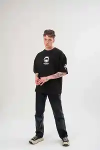 Erkek Kısa Kol Tişört Göğüs ve Kol Bisiklet Yaka Baskılı T-Shirt - Siyah