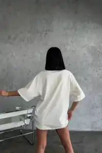 Kadın Düz T-Shirt Kısa Kol Bisiklet Yaka Oversize Rahat Kalıp Günlük Tişört - Beyaz