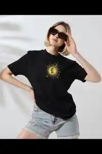 Kadın Bisiklet Yaka Baskılı  Kısa kol T-Shirt - Siyah