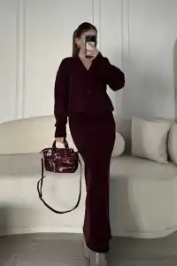 Kadın V Yaka 3 Düğmeli Hırka Triko İkili Alt-Üst Etekli Takım - Bordo