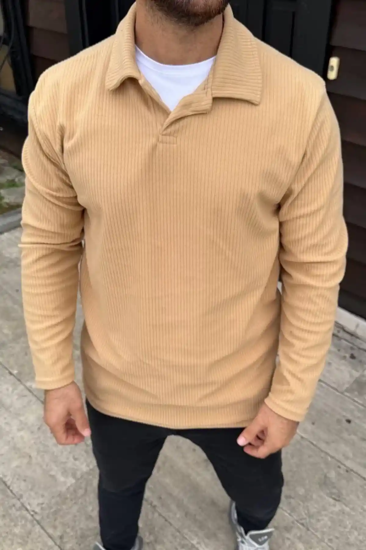 Erkek Fitilli Polar Sweatshirt – Düğmesiz Polo Yaka, Oversize Rahat Kalıp, Kalın Polar Kumaş, Kışlık ve Baharlık Şık Günlük Üst - Bej